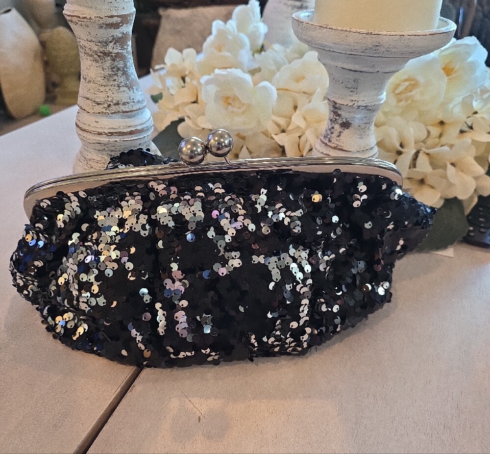 Mossimo Supply Co. Black Sequin Kiss-Lock Evening Clutch - Picture 4 of 8